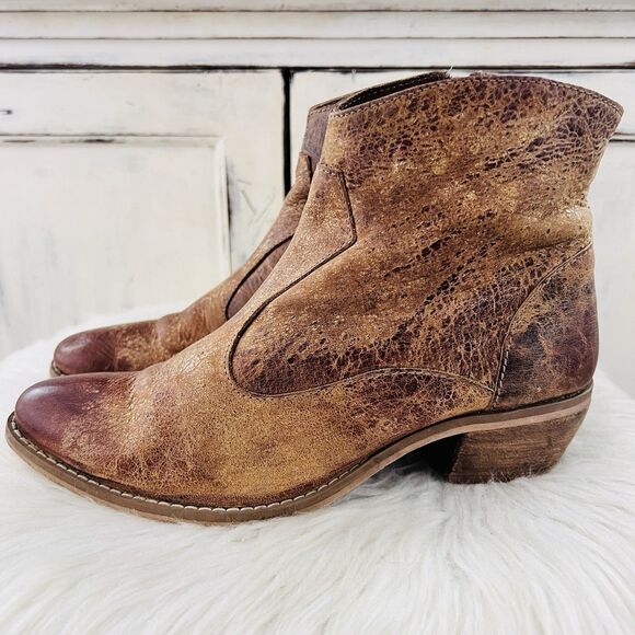 Diba True Brown Crackled Genuine Leather Side Zip Cowgirl Boot Ankle Booties 7.5 - Picture 1 of 8